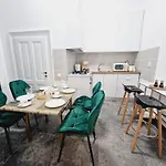 Royal 5* Mansion Near Central Square